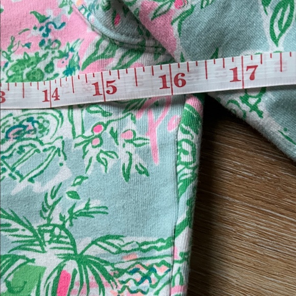 Lilly Pulitzer ⭐️ Green and Pink Patterned Top Size S - Picture 11 of 13